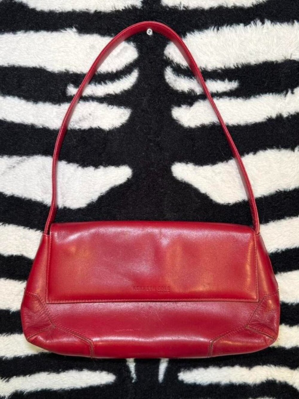 KENNETH COLE NEW YORK Red Leather Baguette Shoulder Bag Vintage Y2K Minimal